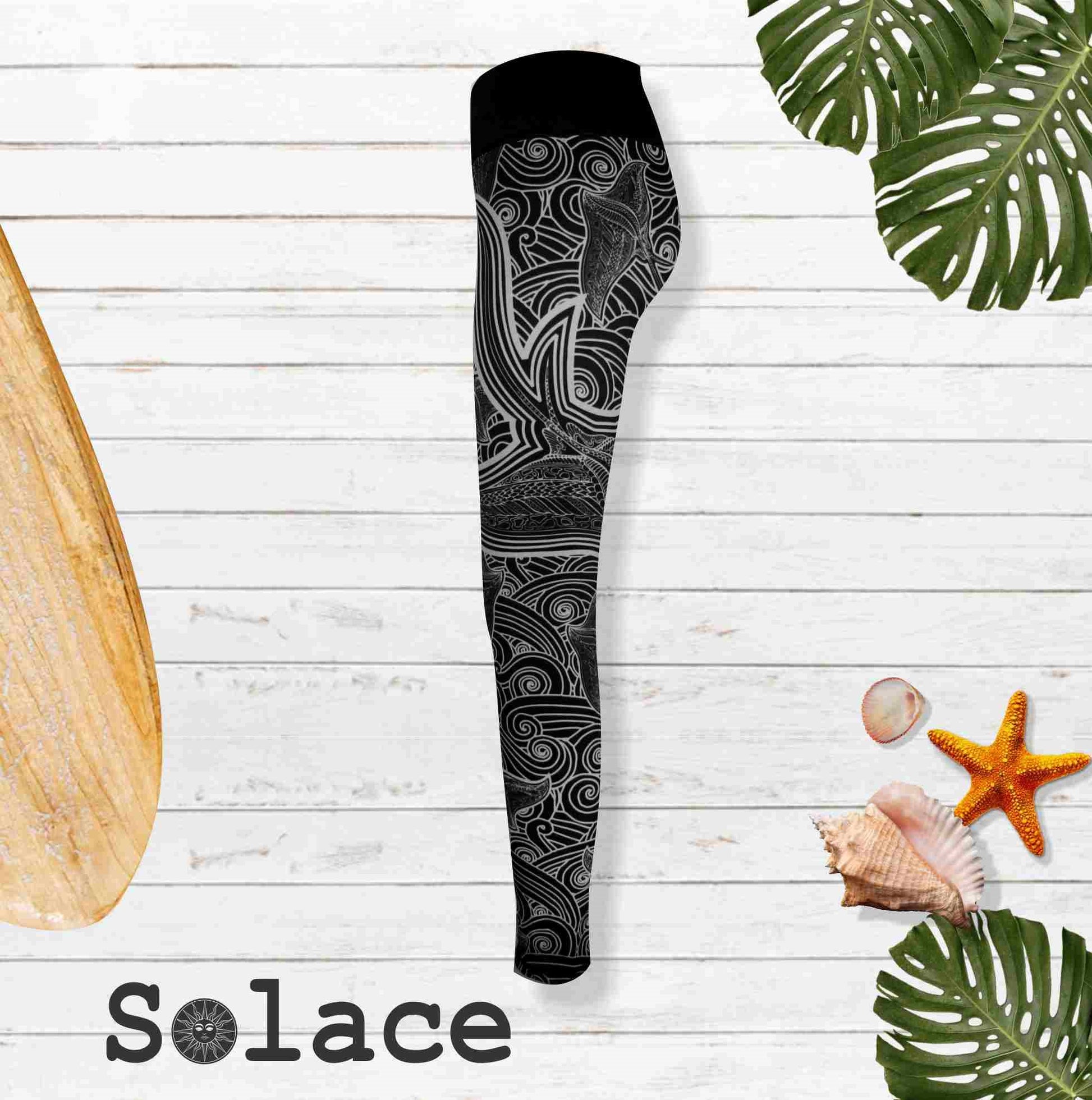 Solace Manta-Ray Print Three Quarter legging